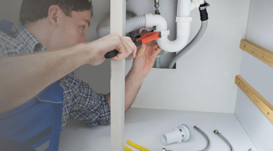 Professional emergency plumbing in Breese, IL